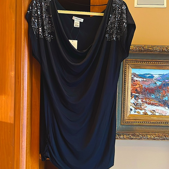 ⚫️🌸NWT Vertigo Paris Black Cocktail Top.SilverMetalAppliqueShoulders.Ruched.S:L - Picture 5 of 9